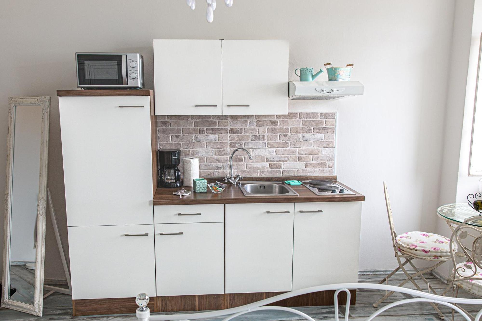 Main Square Apartments With Sea View Пула Екстериор снимка